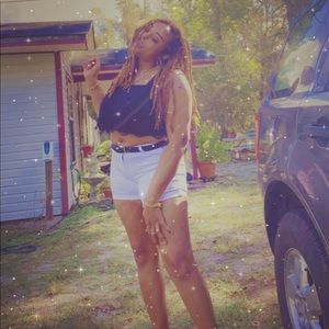 Meet your Posher, Dani